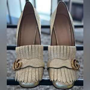Gucci Marmont Platform Platino
Gold Fringe Logo Block Heel Mule
Loafer Pump